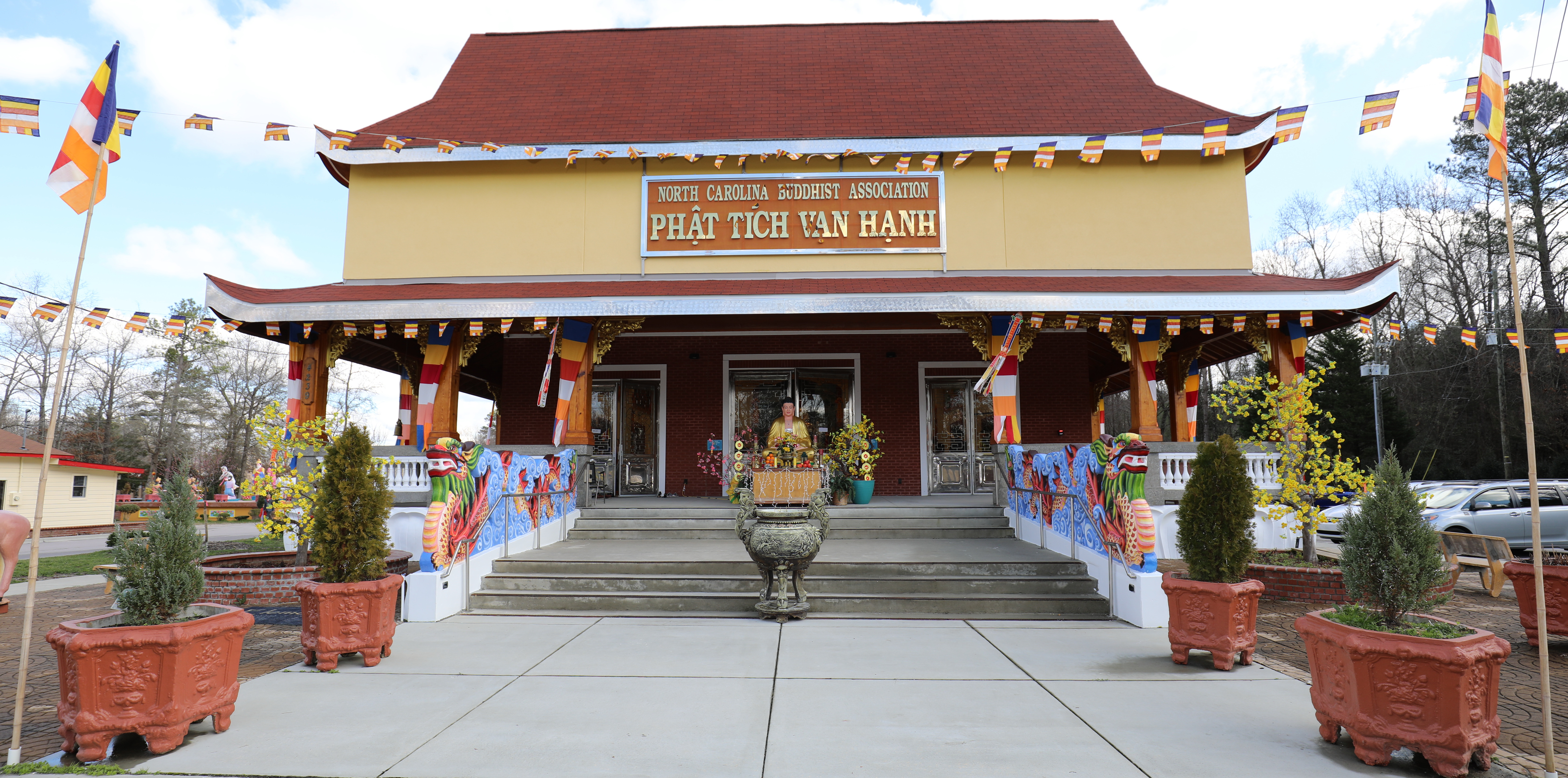 Van-Hanh Pagoda-NC Buddhist photo 3